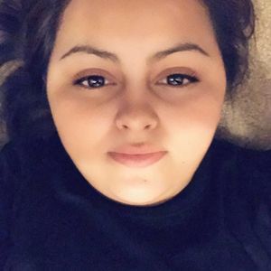 Meet your Posher, Isabel